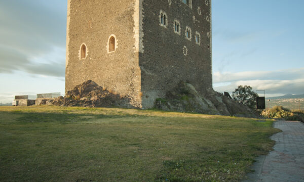 Rocca Normanna di Paterno’.Sicilia